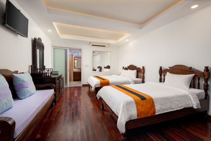 La Residence WatBo Hotel