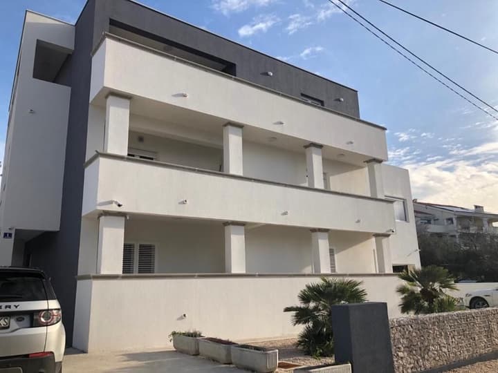 Diklo Beach Rooms