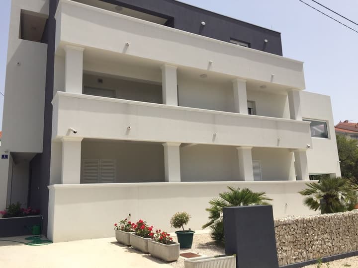 Diklo Beach Rooms