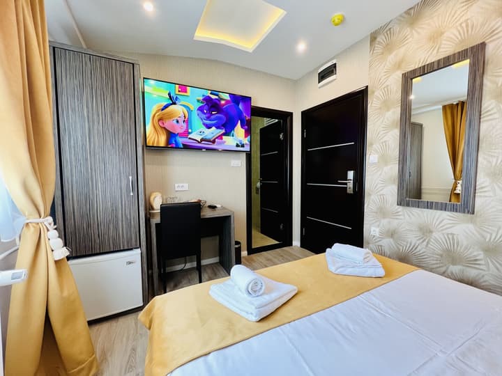 Side One Design Hotel