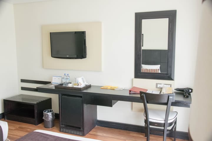 Mount Meru Hotel