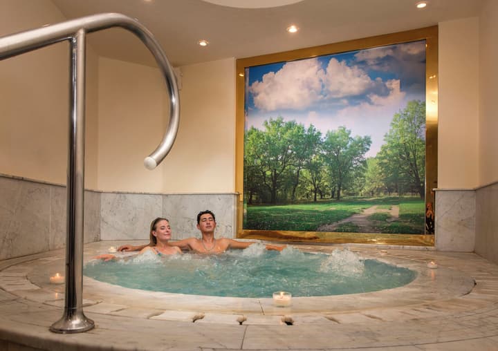 Charmillion Club Resort