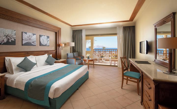 Charmillion Club Resort