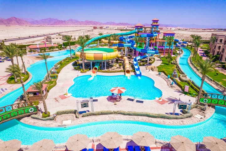 Charmillion Club Aqua Park