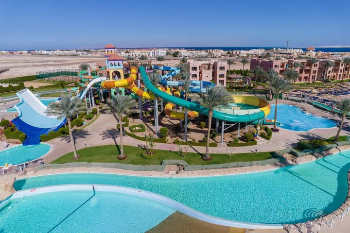 Charmillion Club Aqua Park