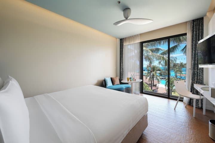 OZO Chaweng Samui