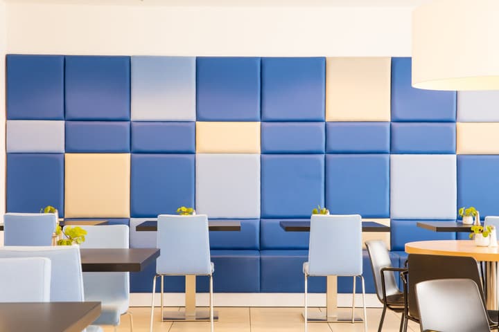 Holiday Inn Express Amsterdam - Arena Towers by IHG