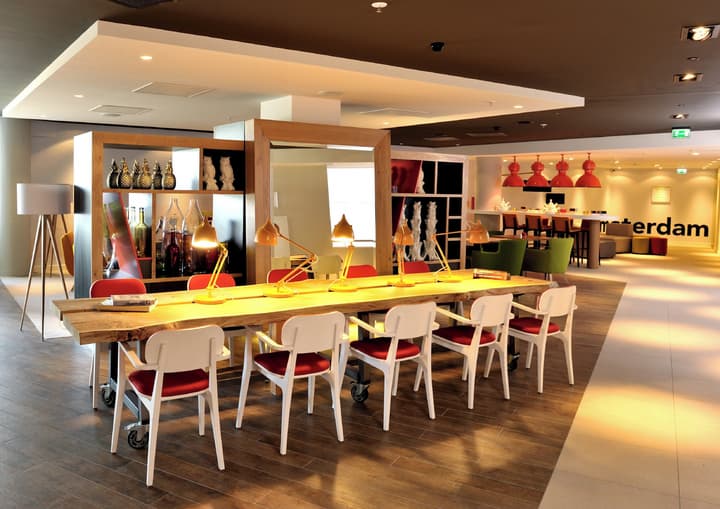 Holiday Inn Express Amsterdam - Arena Towers by IHG