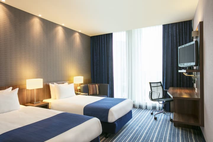 Holiday Inn Express Amsterdam - Arena Towers by IHG