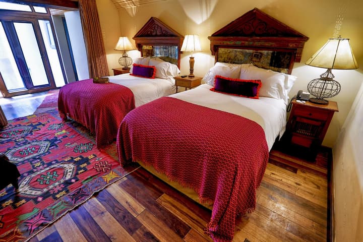 Pensativo House Hotel