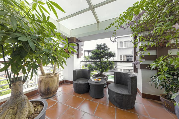 Chalcedony Grand Hotel