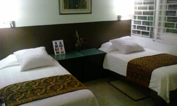 Neita's Nest - Jamaican Bed & Breakfast