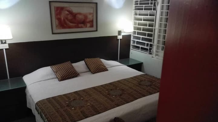 Neita's Nest - Jamaican Bed & Breakfast