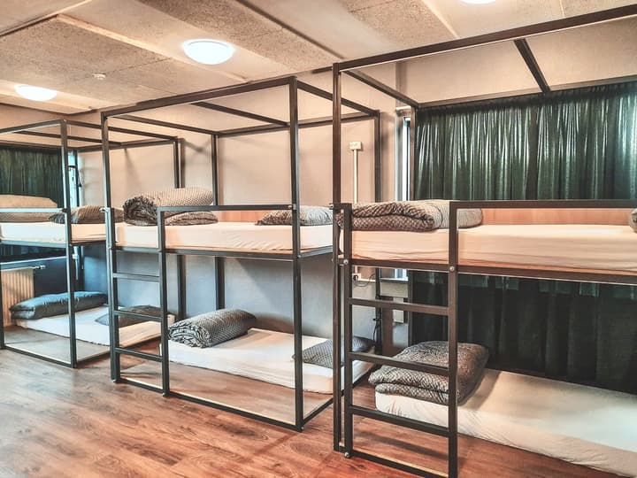 Bus Hostel Reykjavik