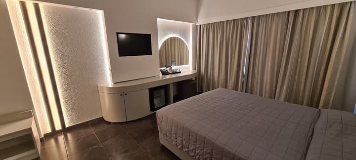 Sveltos Hotel