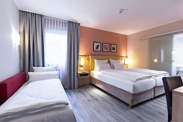 Garden Hotel