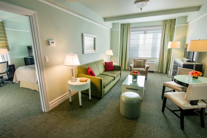 Hotel Beacon