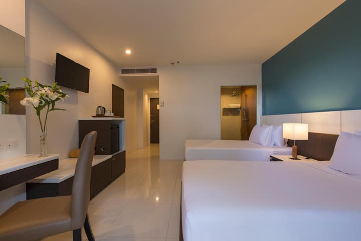 Chanalai Hillside Resort, Karon Beach