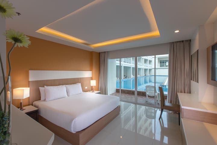 Chanalai Hillside Resort, Karon Beach