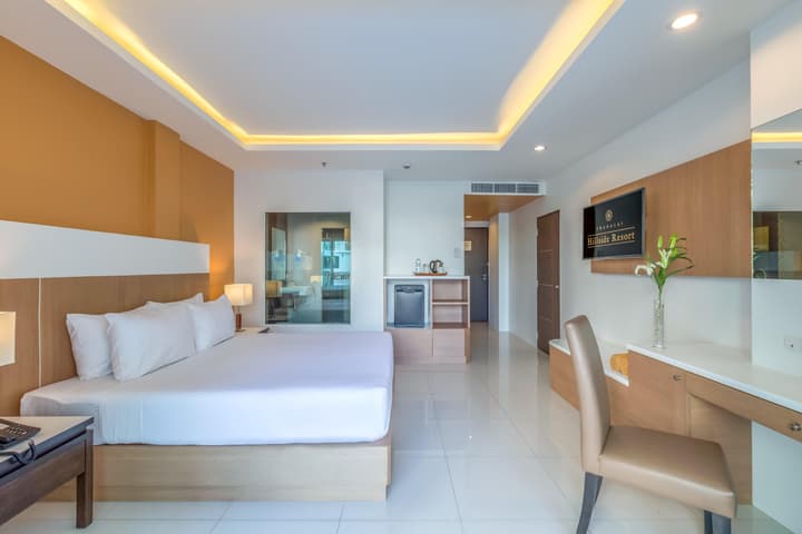 Chanalai Hillside Resort, Karon Beach