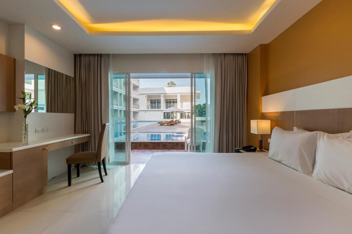 Chanalai Hillside Resort, Karon Beach