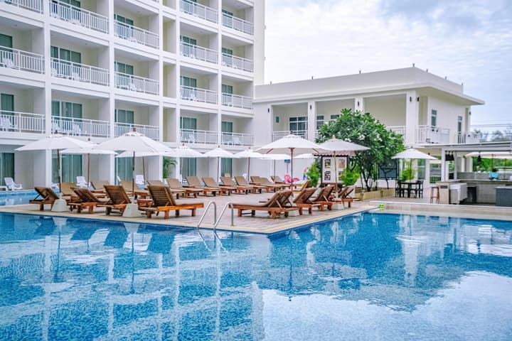 Chanalai Hillside Resort, Karon Beach
