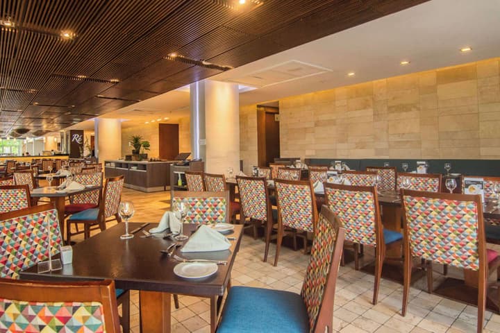 Radisson Blu Plaza El Bosque Santiago