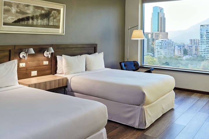 Radisson Blu Plaza El Bosque Santiago