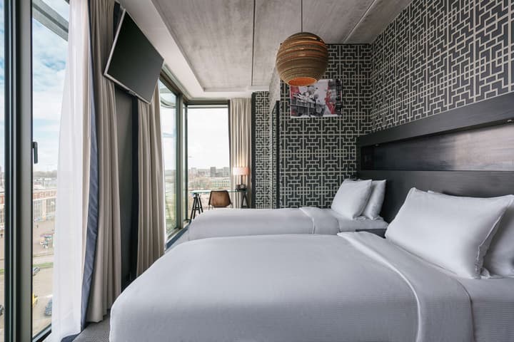 DoubleTree by Hilton Hotel Amsterdam - NDSM Wharf