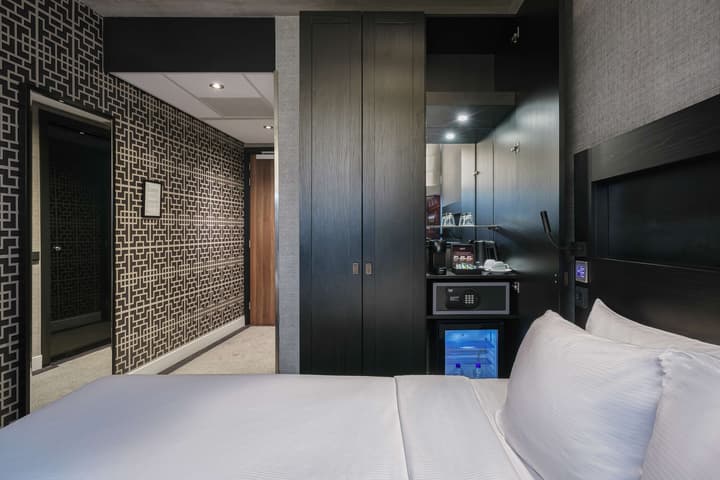 DoubleTree by Hilton Hotel Amsterdam - NDSM Wharf