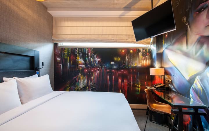 DoubleTree by Hilton Hotel Amsterdam - NDSM Wharf