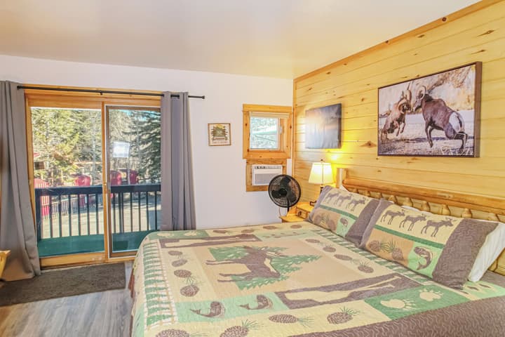 Nicky's Resort