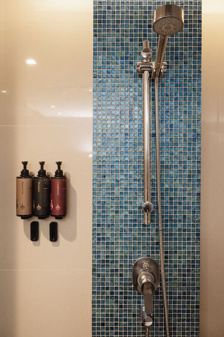 RakYim Siam - Sukhumvit 15