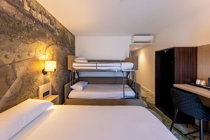 Hôtel Pont Rouge, Carcassonne