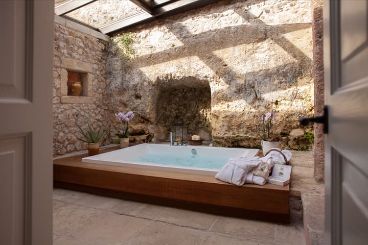 Naturalis Bio Resort & Spa