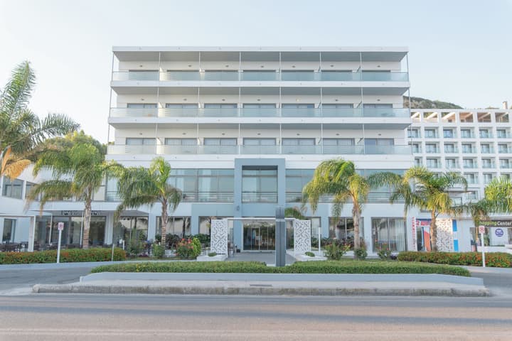 Belair Beach Hotel
