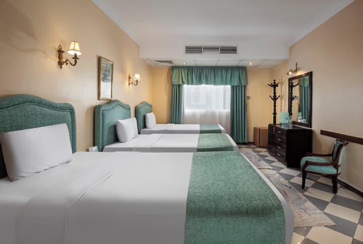 Holidays Express Hotel