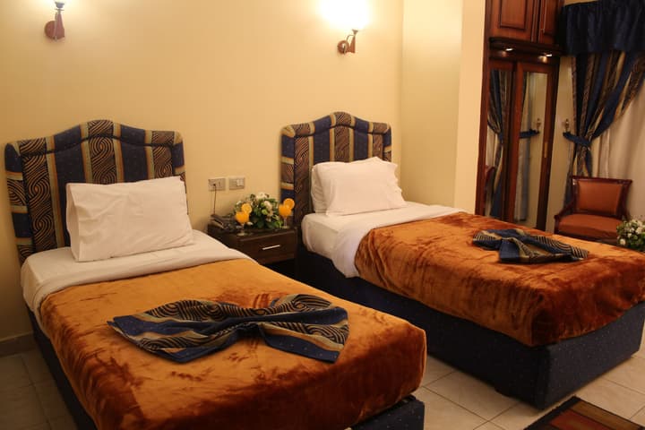 Holidays Express Hotel