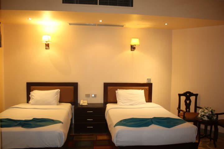 Holidays Express Hotel