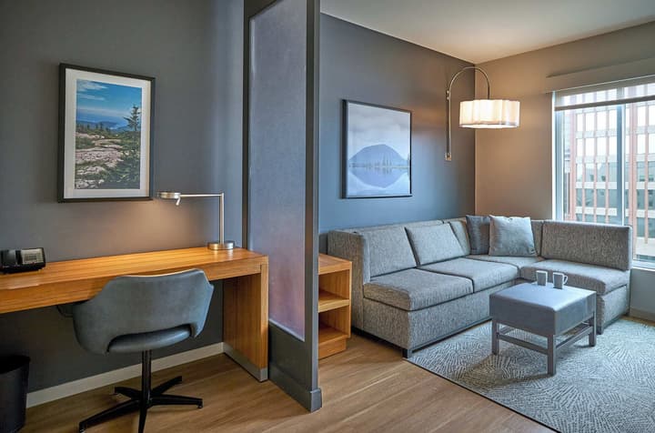 Hyatt Place Portland Downtown - Old Port Square