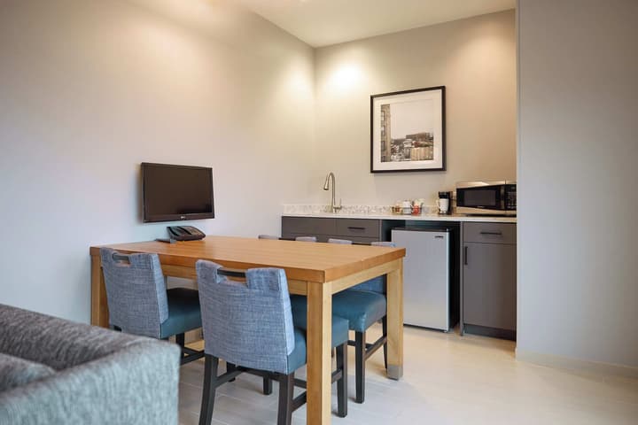 Hyatt Place Portland Downtown - Old Port Square