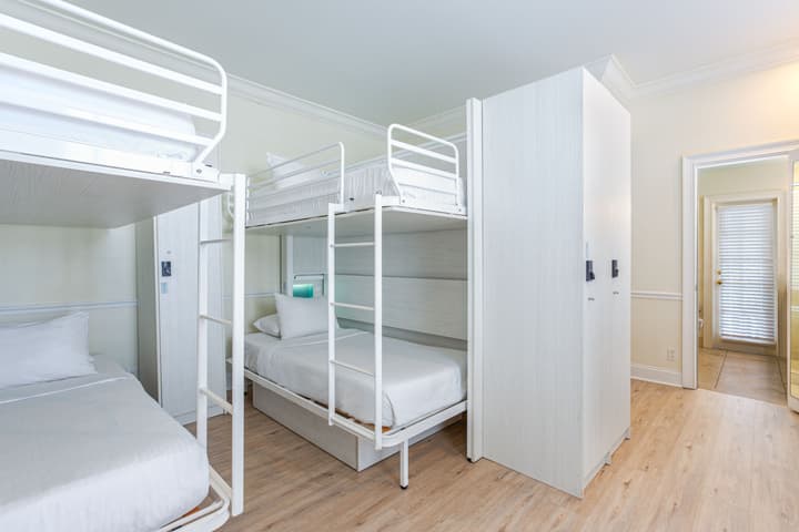 NYAH Key West - Adults Only