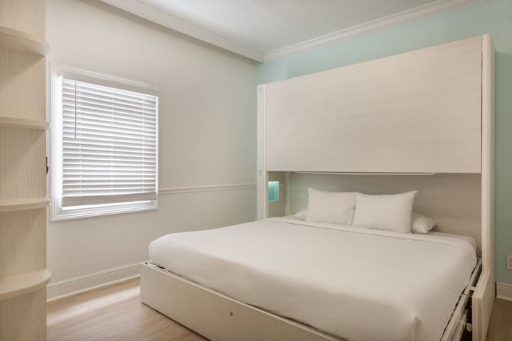 NYAH Key West - Adults Only