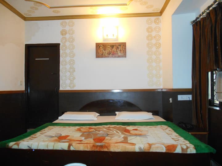 Hotel Ajay International