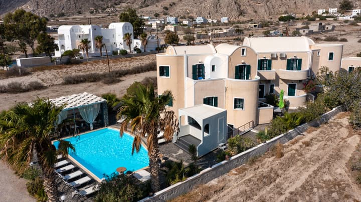 Villa Anemomilos