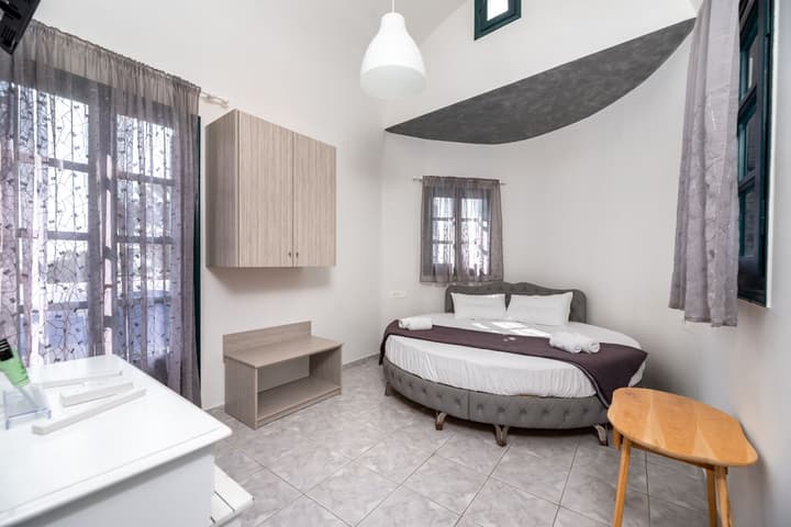 Villa Anemomilos