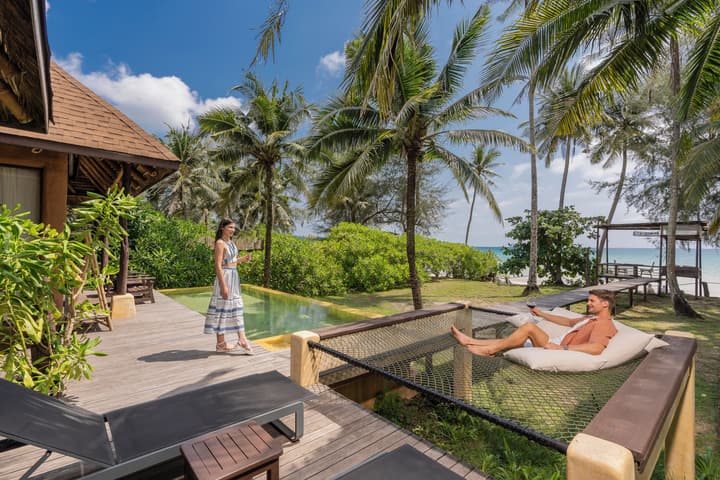 High Season Pool Villa & Spa