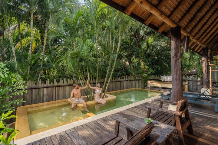 High Season Pool Villa & Spa