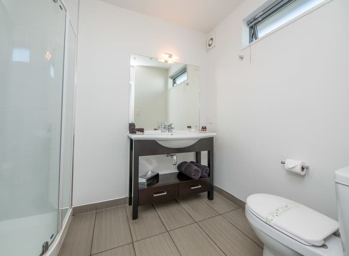 Bellano Motel Suites
