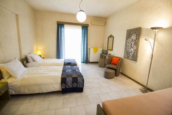 Lycasti Maisonettes